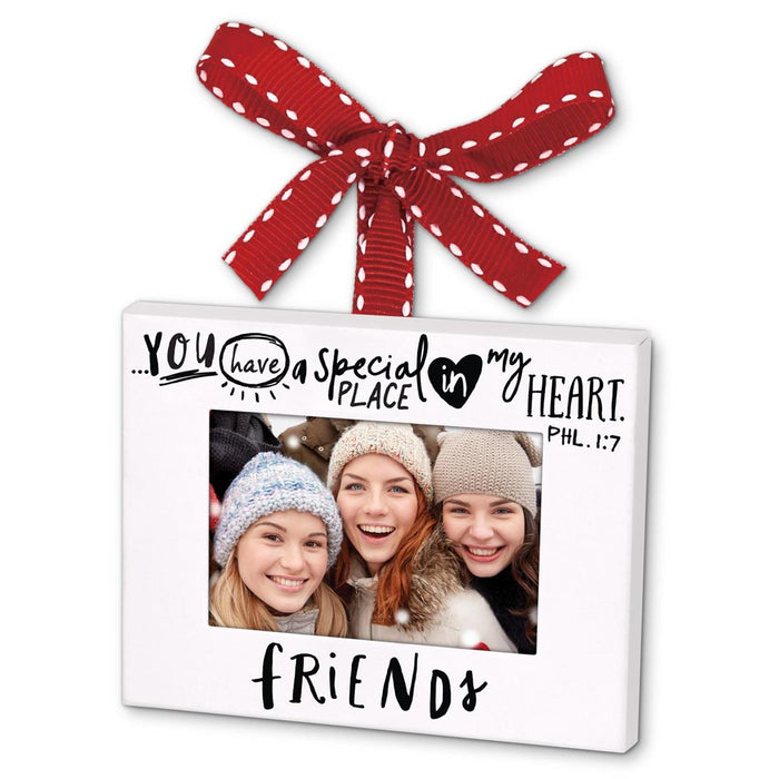 Christmas Ornament Friends Frame Metal3"