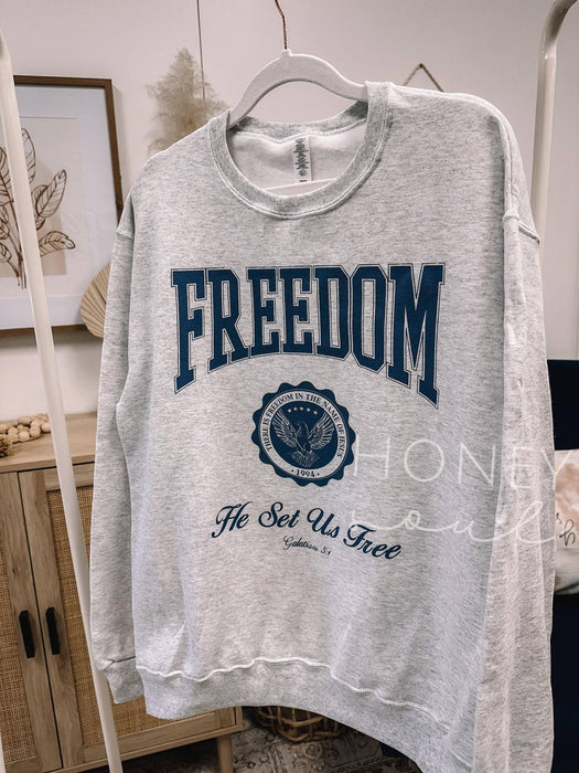 Freedom He Sets Us Free Graphic Sweatshirt - Ash