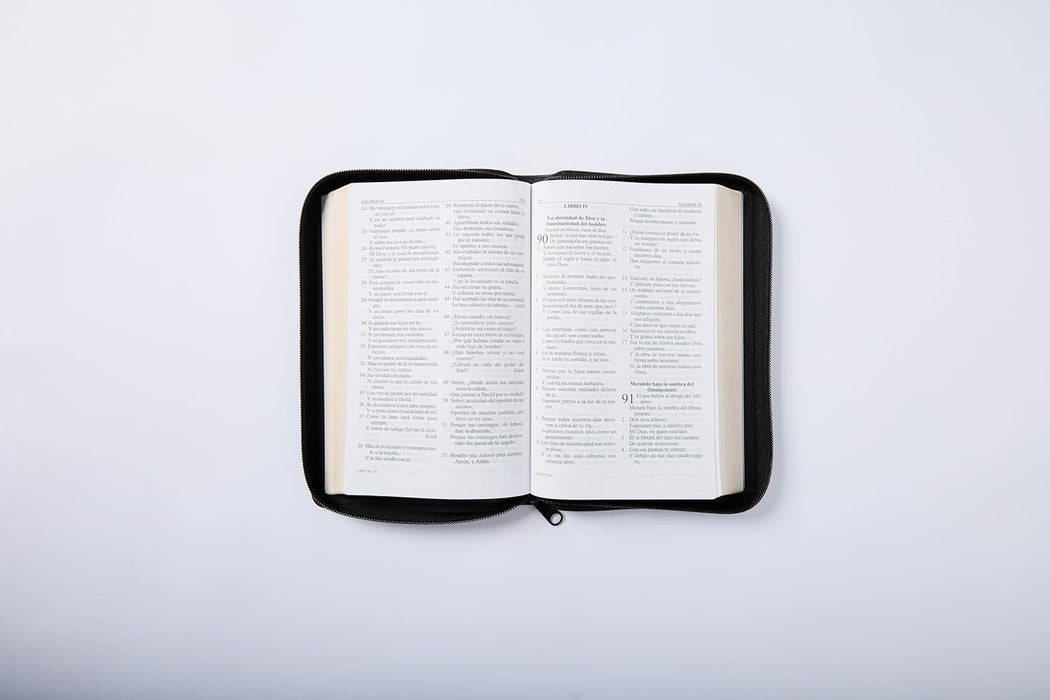 RVR1960 Santa Biblia Edicion Portatil Con Cierre, Letra Grande, Tamano Manual - Morning Star Christian Bookstores