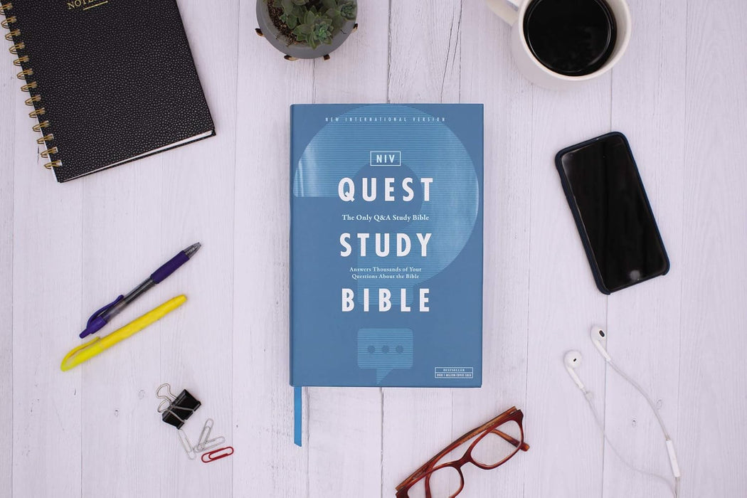NIV, Quest Study Bible, Hardcover, Blue, Comfort Print - Morning Star Christian Bookstores