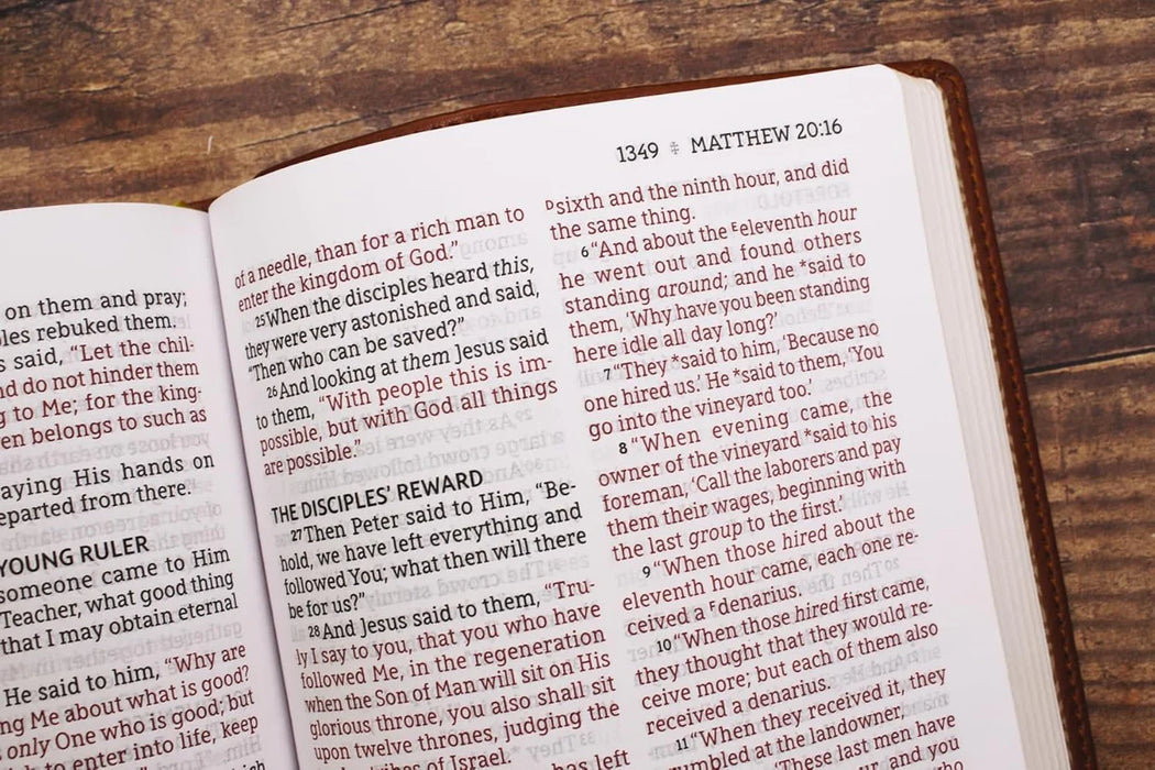 NASB, Personal Size Bible, Large Print, Leathersoft, Brown, Red Letter, 1995 Text, Comfort Print