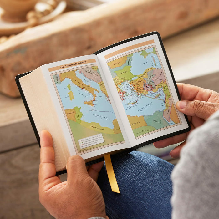 KJV Holy Bible, Compact Reference Bible, Leathersoft, Purple with zipper, 53,000 Cross-References, Red Letter, Comfort Print