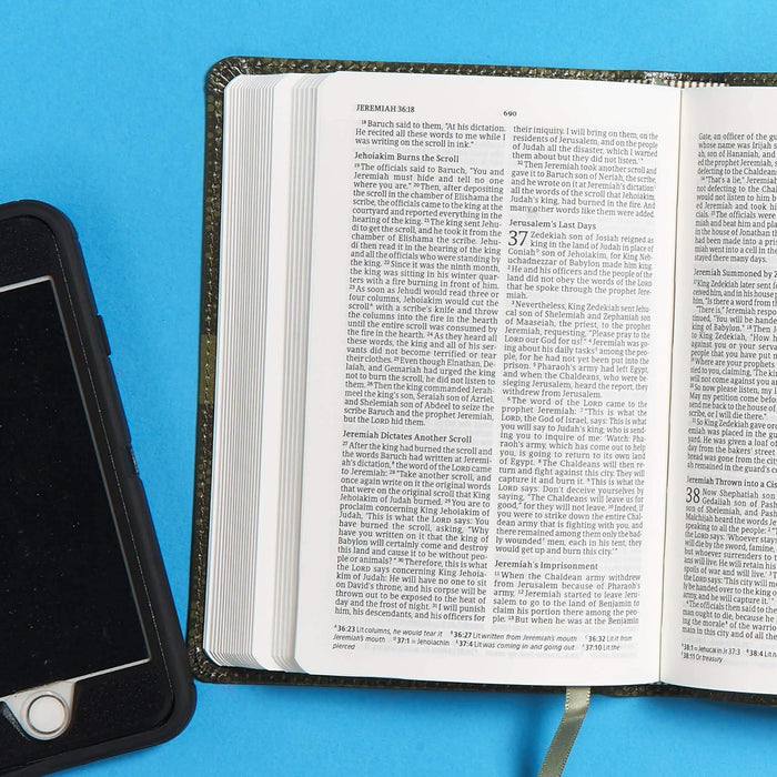 CSB ON THE GO SLATE BLUE COMPACT BIBLE