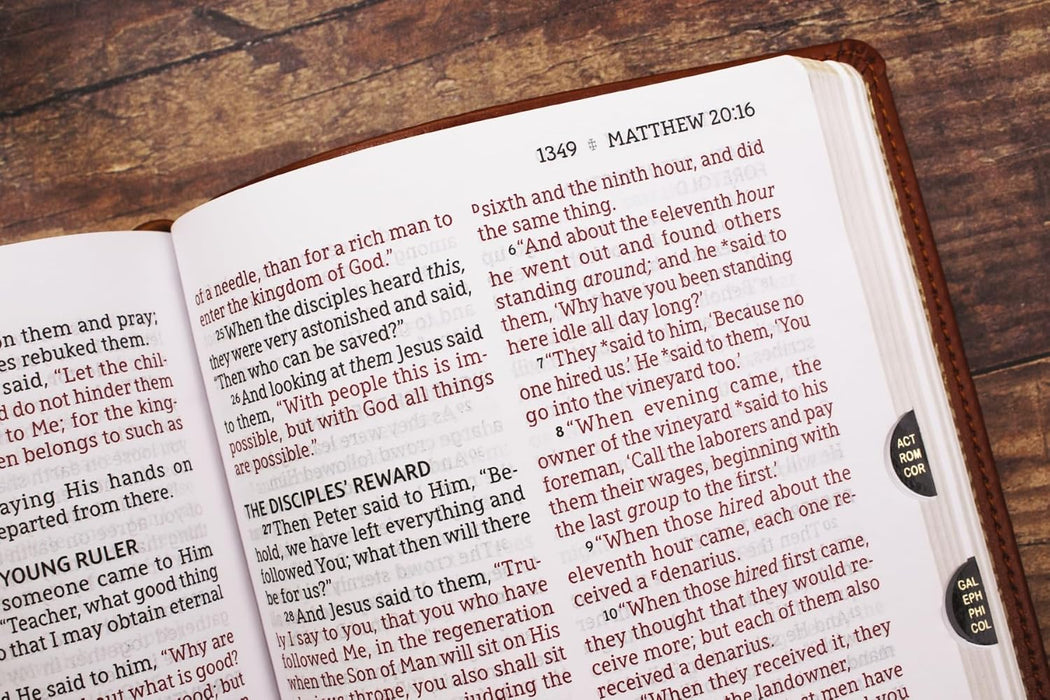 NASB, Personal Size Bible, Large Print, Leathersoft, Brown, Red Letter, 1995 Text, Thumb Indexed, Comfort Print