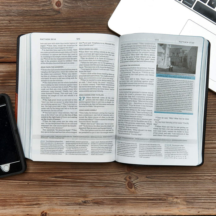 CSB APOLOGETICS STUDY BIBLE FOR STUDENTS, BLACK /TAN LT - Morning Star Christian Bookstores