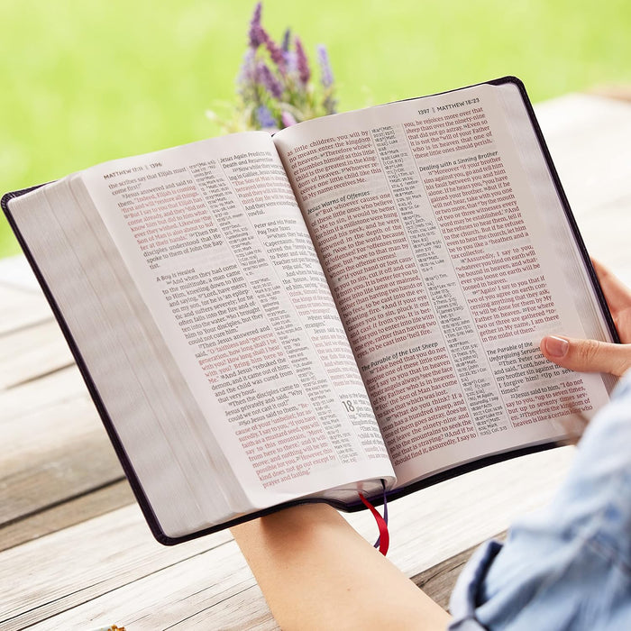 VERSE ART GIANT PRINT PURPLE BIBLE - Morning Star Christian Bookstores