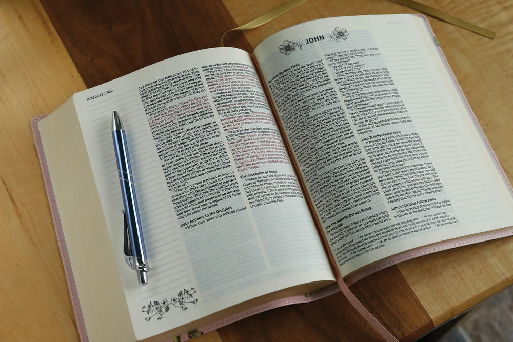 NIV Artisan Collection Bible, Leathersoft Blush Floral, Red Letter Edition