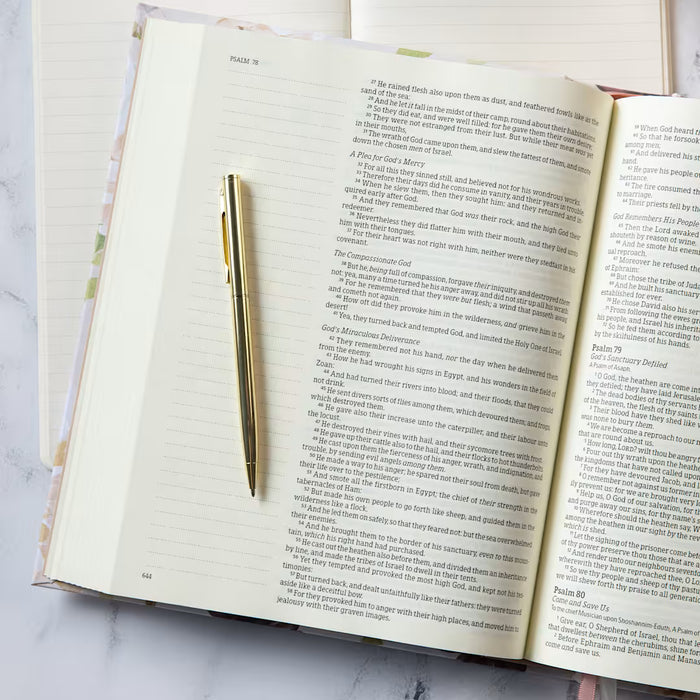 KJV Notetaking Bible, Large Print Hosanna Revival Edition, Blush Cloth Over Board