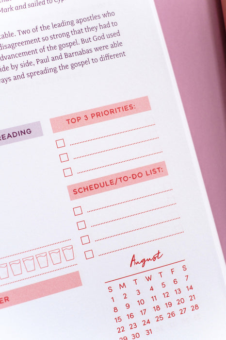 The Read through the Bible in a Year Planner: 2027 Edition