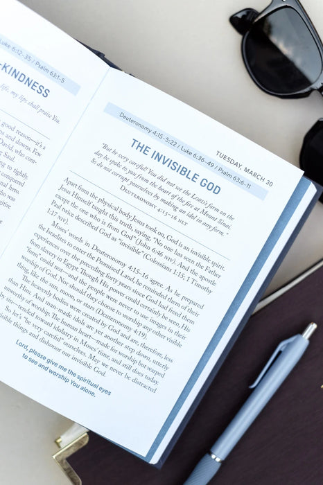 Daily Wisdom for Men 2027 Devotional Collection