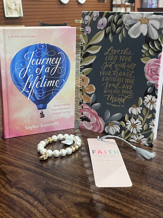 Faith & Flourish Gift Box: For Girls 14+ Years