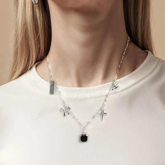 Logos Tap Faith Charms - She is Strong