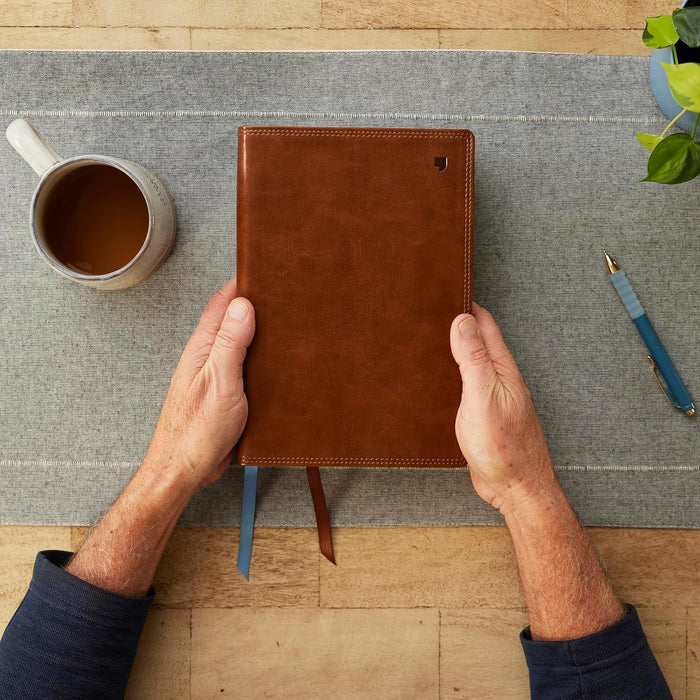 NET Bible, Large Print Thinline, Cross References, Brown Leathersoft, Comfort Print, (Thumb Indexed)